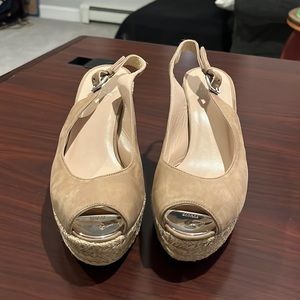 Stuart Weitzman Sandler heels